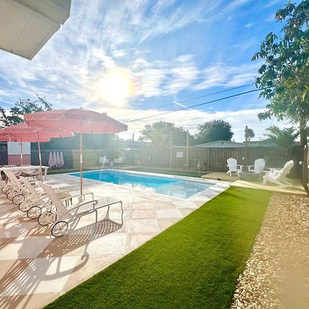 Luxury Villa 3 Blocks From The Beach With Pool A Fire Pit And Outdoor Oasis Cape Canaveral Exterior foto
