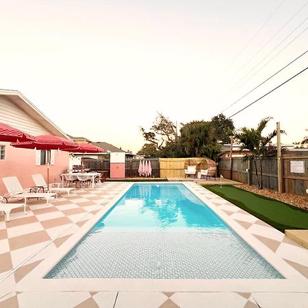 Luxury Villa 3 Blocks From The Beach With Pool A Fire Pit And Outdoor Oasis Cape Canaveral Exterior foto